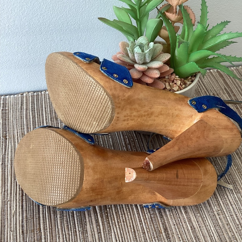 Blue Platform Sandals - Picture 7 of 7